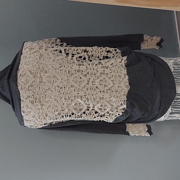 Honey Punch Sweaters - Honey punch wool acrylic blend gray cardigan with 100% cotton cream crochet S